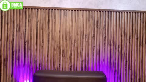 Veronica online show from 04.18.26