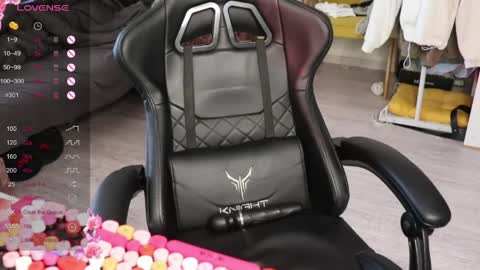 Alis online show from 04.15.26