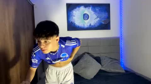 Aron Walker online show from 12.21.24