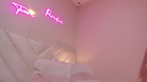 _wendy_x online show from 11.19.25