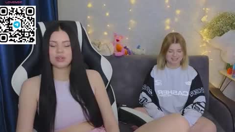 Fiona and Wayne online show from 03.05.26