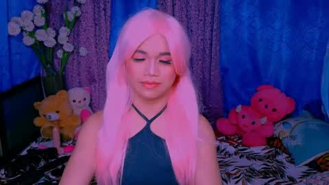 Snapshot of _xxlilly chatting on 04.15.26 _xxlilly online show from 04.15.26