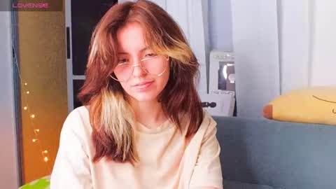 _yourcherrybomb online show from 01.17.25