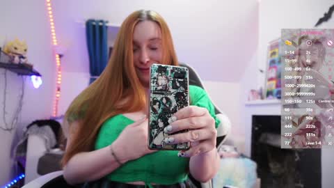 Polly online show from 02.07.25