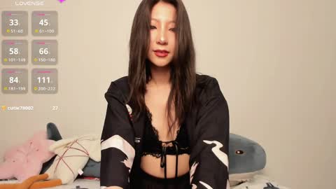 Mia online show from 03.25.26