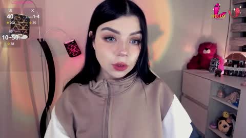 Snapshot of _zathara_ chatting on 02.08.25 _zathara_ online show from 02.08.25