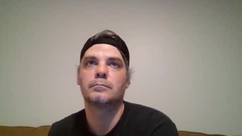 Snapshot of _zeus____ chatting on 02.23.25 Zeus online show from 02.23.25