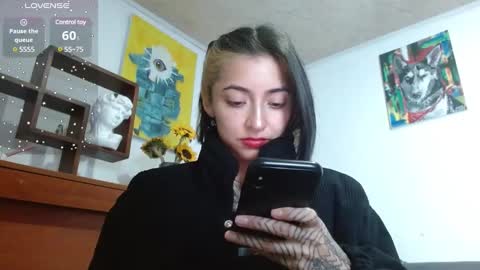 Zoe  online show from 02.13.25