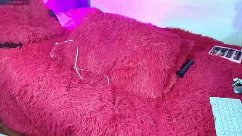 Snapshot of _zoegray chatting on 02.21.26 zoe online show from 02.21.26