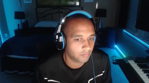 a4orce online show from 11.11.25