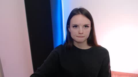 a_ariella_ online show from 10.17.25