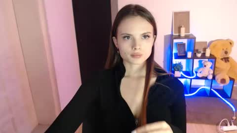 a_ariella_ online show from 11.05.25