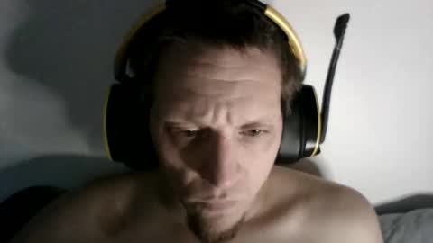 A Bored Dragon online show from 11.02.25