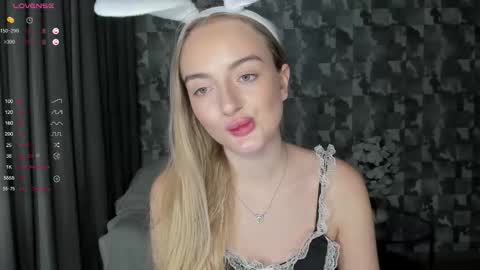 Adelina online show from 11.10.25