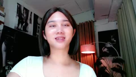 Snapshot of a_r_i_a_n_n_a chatting on 10.24.25 Lovely Yana online show from 10.24.25