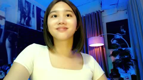 Snapshot of a_r_i_a_n_n_a chatting on 11.14.25 Lovely Yana online show from 11.14.25