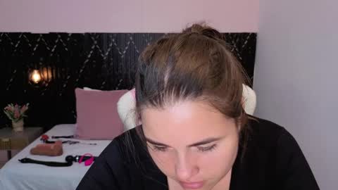 Abby Lee  online show from 05.23.26