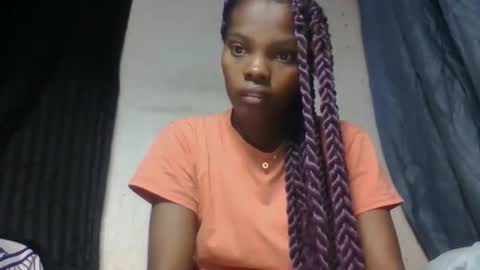 aadienne online show from 04.25.26