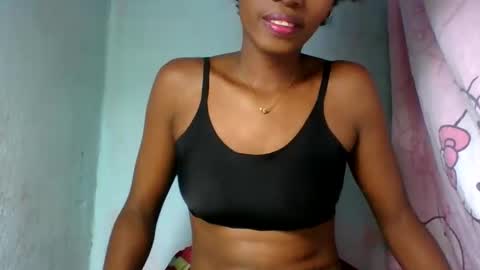 Snapshot of aadienne chatting on 06.07.26 aadienne online show from 06.07.26
