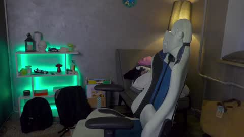 Alex online show from 02.02.25