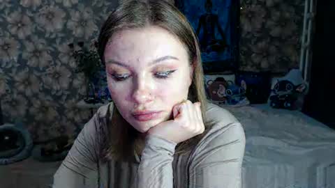 Snapshot of aalicebubble chatting on 09.12.25 Alice online show from 09.12.25