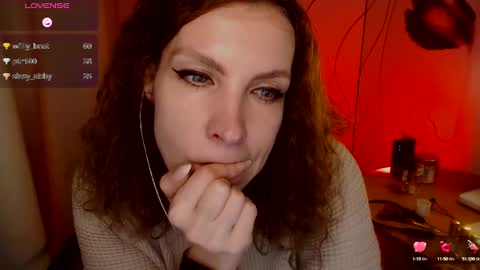 Snapshot of aamazingjoi chatting on 01.11.25 Katie online show from 01.11.25