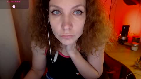 Snapshot of aamazingjoi chatting on 02.06.25 Katie online show from 02.06.25