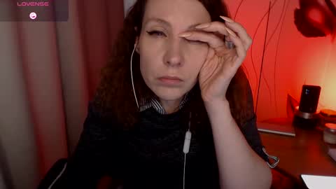 Snapshot of aamazingjoi chatting on 02.13.25 Katie online show from 02.13.25