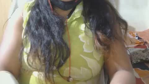 Snapshot of aaradhya_sexy_88 chatting on 04.01.26 aaradhya_sexy_88 online show from 04.01.26