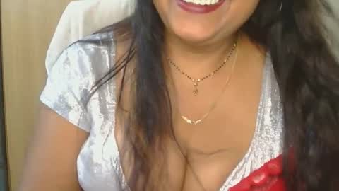 Snapshot of aaradhya_sexy_88 chatting on 04.19.26 aaradhya_sexy_88 online show from 04.19.26