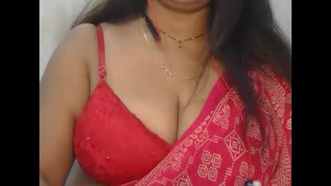 Snapshot of aaradhya_sexy_88 chatting on 05.08.26 aaradhya_sexy_88 online show from 05.08.26