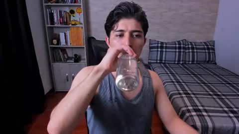 Aaron online show from 12.01.25