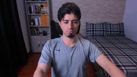 Aaron online show from 12.22.25