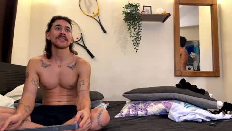 aaron_wheel online show from 05.11.26