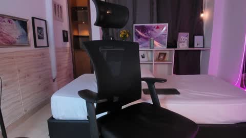 Aaron online show from 12.16.24