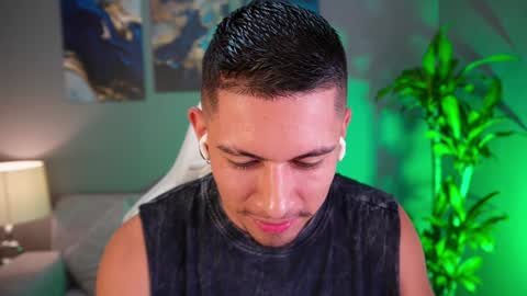 AARON  online show from 01.05.25