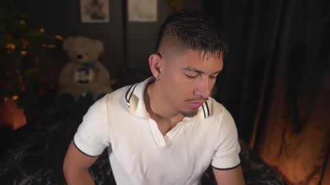 AARON  online show from 03.10.26