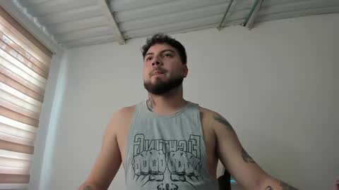 Snapshot of aaronhardi chatting on 05.14.26 Aaron online show from 05.14.26