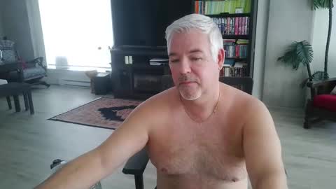 Snapshot of aarosteev chatting on 05.10.26 Jason online show from 05.10.26
