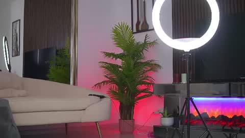 Snapshot of abbela_white chatting on 07.04.26 Alexa online show from 07.04.26