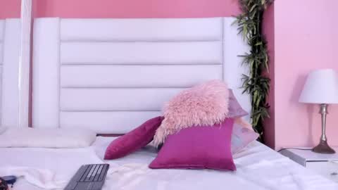 abbey_walker online show from 02.28.25