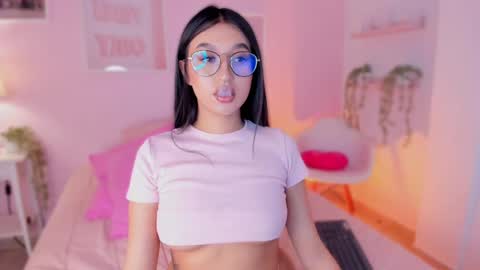 Snapshot of abbie_foxxx chatting on 02.11.25 abbie online show from 02.11.25