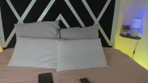 Snapshot of abbie_foxxx chatting on 11.05.25 abbie online show from 11.05.25