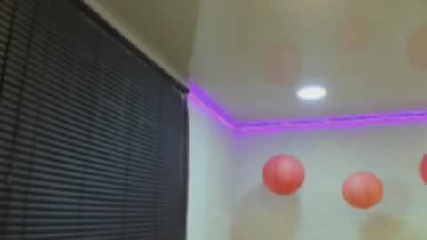 Snapshot of abbie_foxxx chatting on 12.16.25 abbie online show from 12.16.25