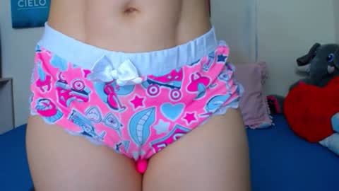 Abbie Hard  --------------- Streaming from 0800 - 0400 UTC-5 online show from 01.29.25