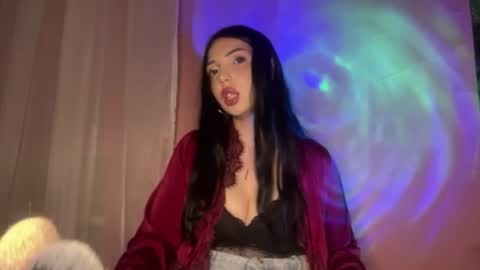 Snapshot of abbieguella chatting on 07.11.26 Mia online show from 07.11.26