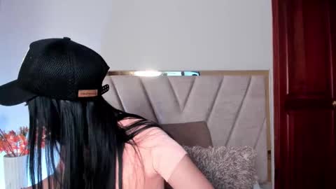 Abbie Joness online show from 01.12.26