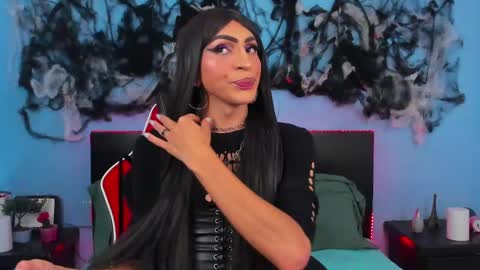 Abbigail Fuster  online show from 12.09.24