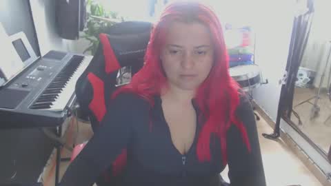 abby iloveit online show from 10.21.25