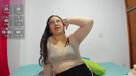 Snapshot of abby_moons chatting on 07.15.26 abby_moons online show from 07.15.26